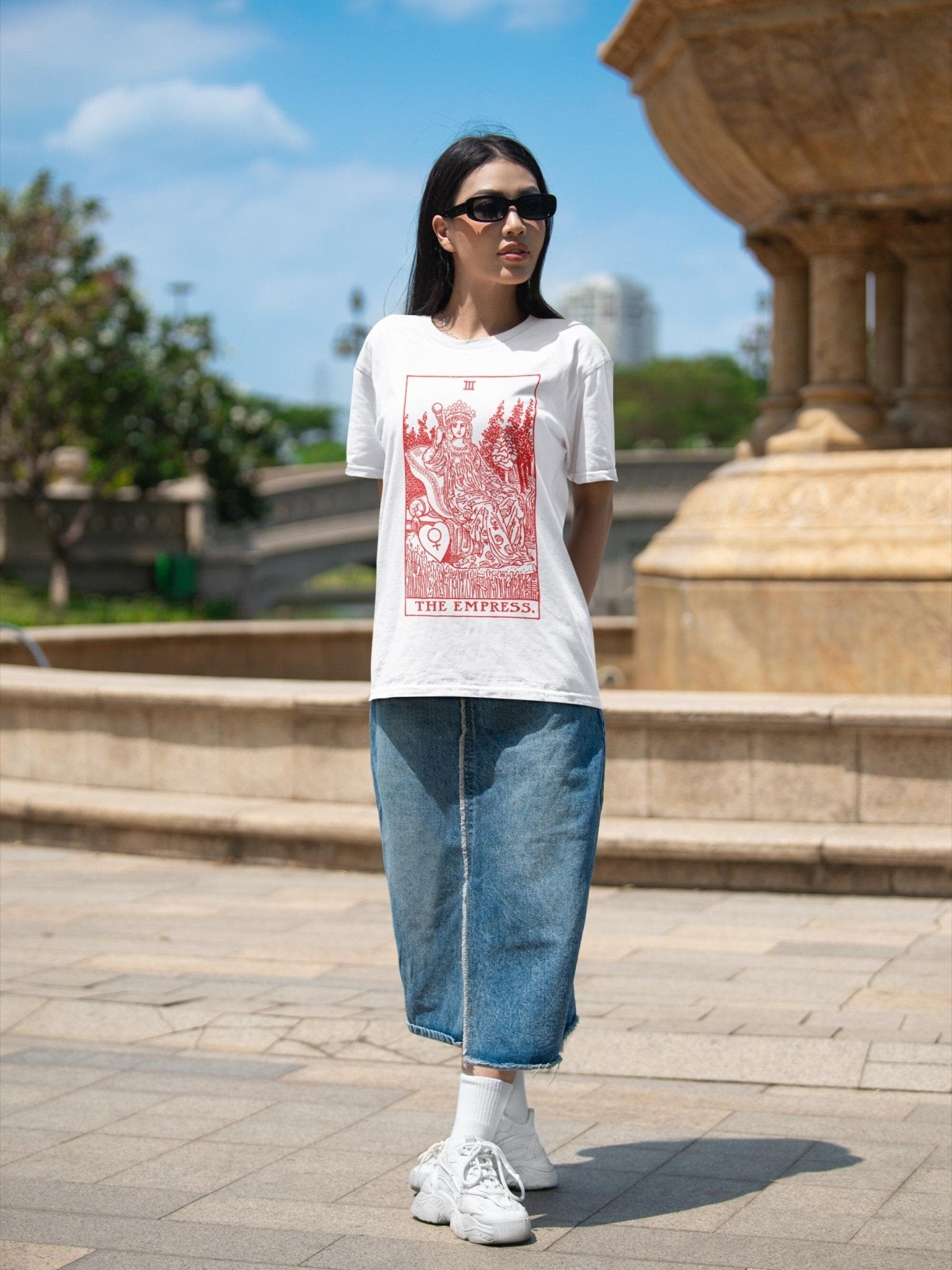 Tarot Art - The Empress T-Shirt | T-Shirts | Pathos Studio